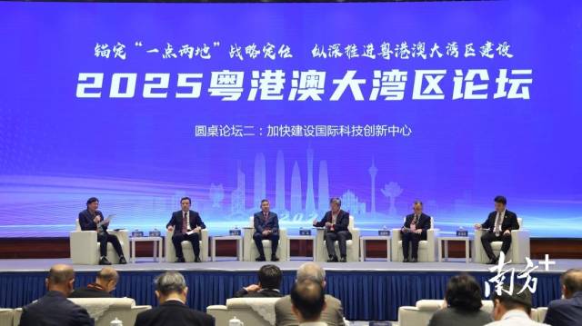 无图说  南方+ 梁钜聪 拍摄