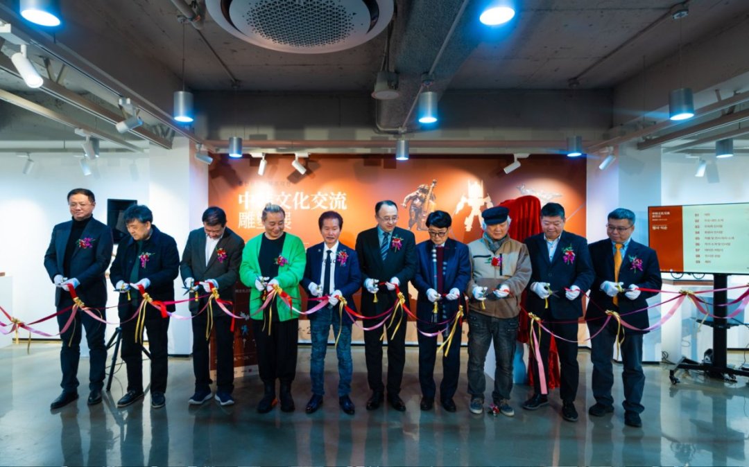 036ac3315qab8e2965bfeaeec4182822