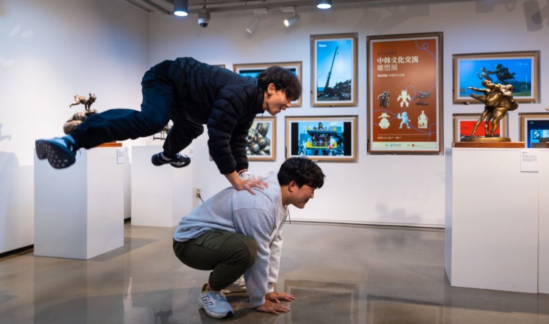 5905092c7qe143713f2cb583403fc650